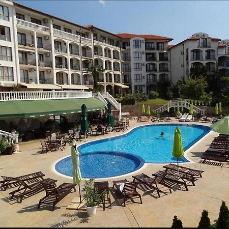 سفيتي فلاس Triumph Holiday Village المظهر الخارجي الصورة