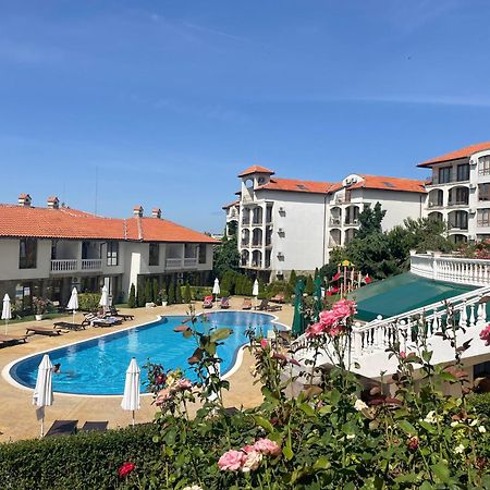 سفيتي فلاس Triumph Holiday Village المظهر الخارجي الصورة