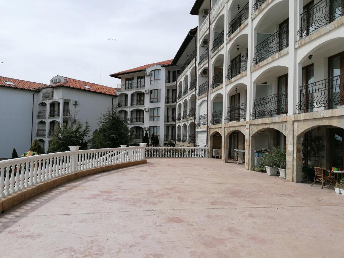 سفيتي فلاس Triumph Holiday Village المظهر الخارجي الصورة