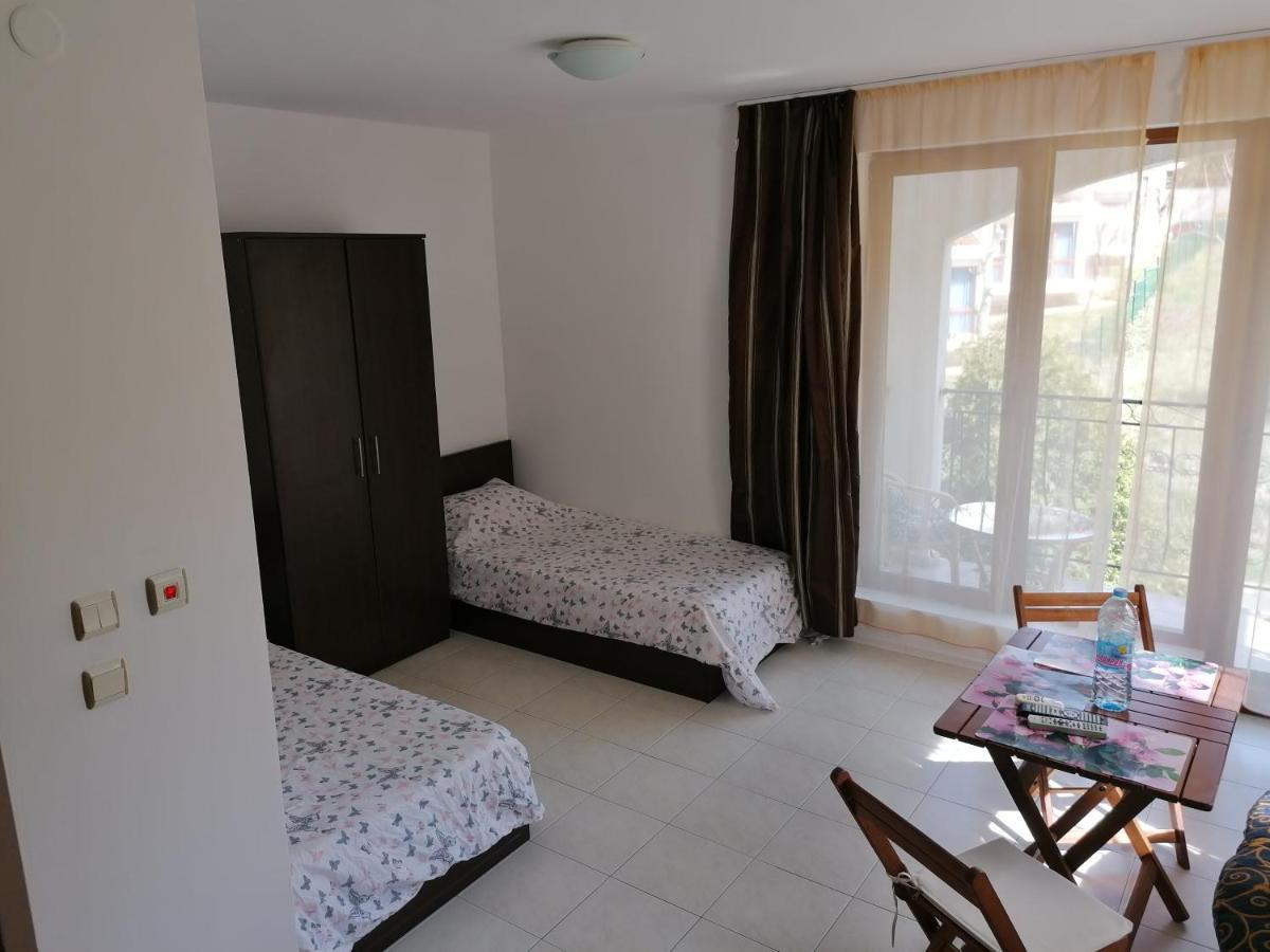 سفيتي فلاس Triumph Holiday Village المظهر الخارجي الصورة