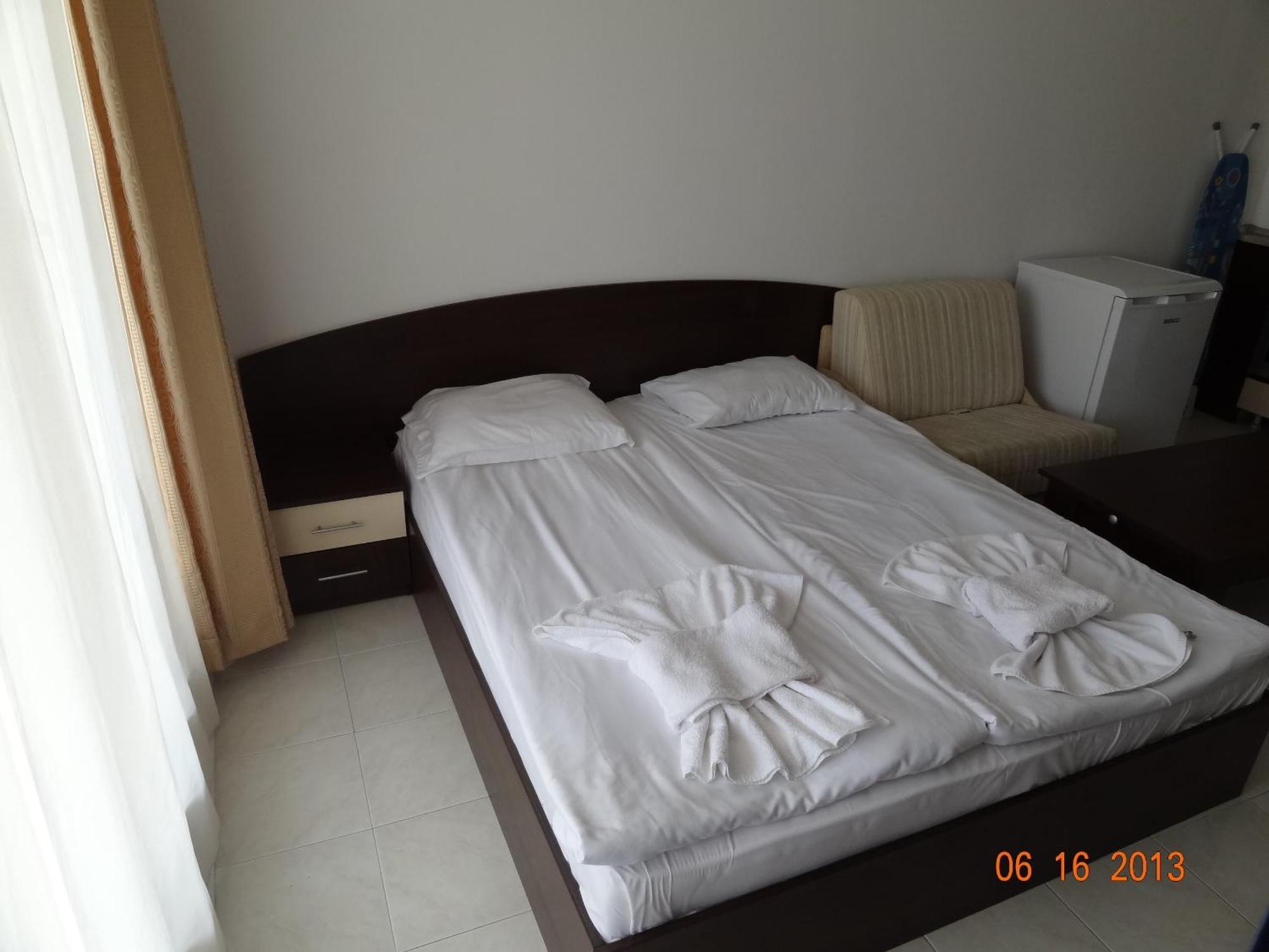 سفيتي فلاس Triumph Holiday Village الغرفة الصورة